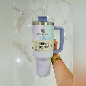 NEW Limited edition / release color purple Stanley cup WATERCOLOR DUSK 40OZ